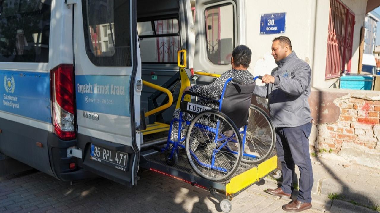 Gaziemir’de Engelli ve Hasta Yurttaşlara Ücretsiz Ulaşım Desteği