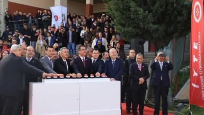 İYTE’de Lisansüstü Yurt Temeli Atıldı