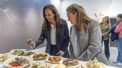 “İzmir Sofrası” Sergisine Yoğun İlgi – Süre Uzatıldı