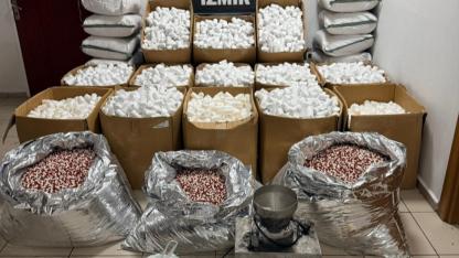 İzmir’de Rekor Uyuşturucu Operasyonu