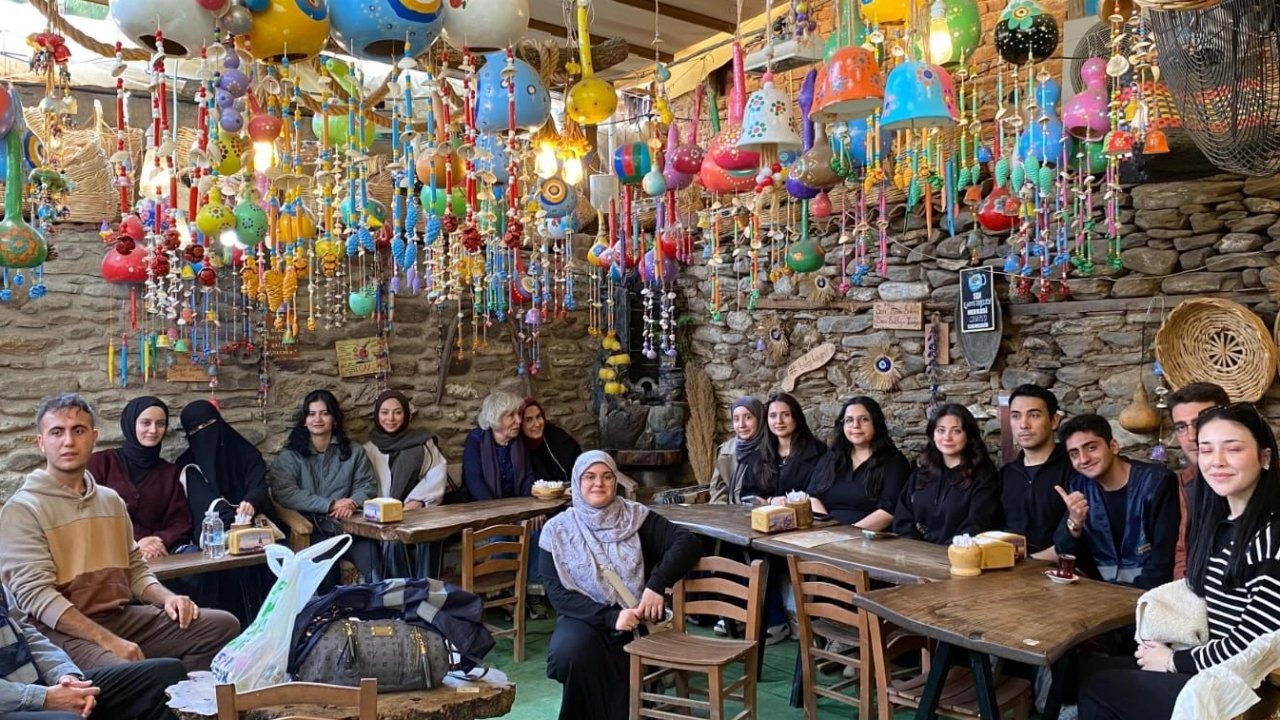 İzmirli öğrenciler Tire’nin kültürel mirasını keşfetti