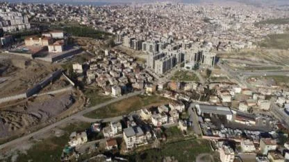 Karabağlar’da 540 hektarlık düğüm çözülüyor!