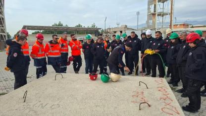 Karabağlar’da Afet Gücü Hazır: KAR-KUT Sahada