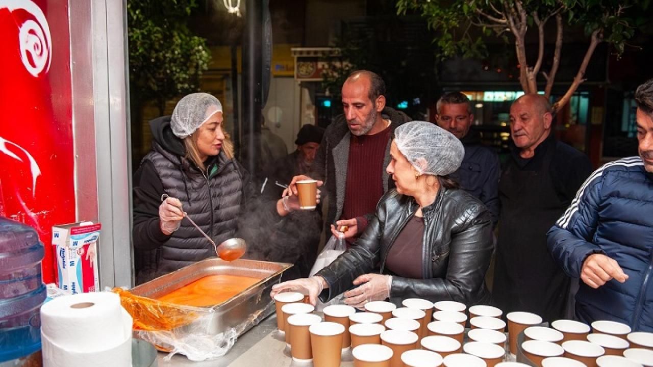 Karşıyaka’da Soğuk Sabahlara Sıcak Dokunuş