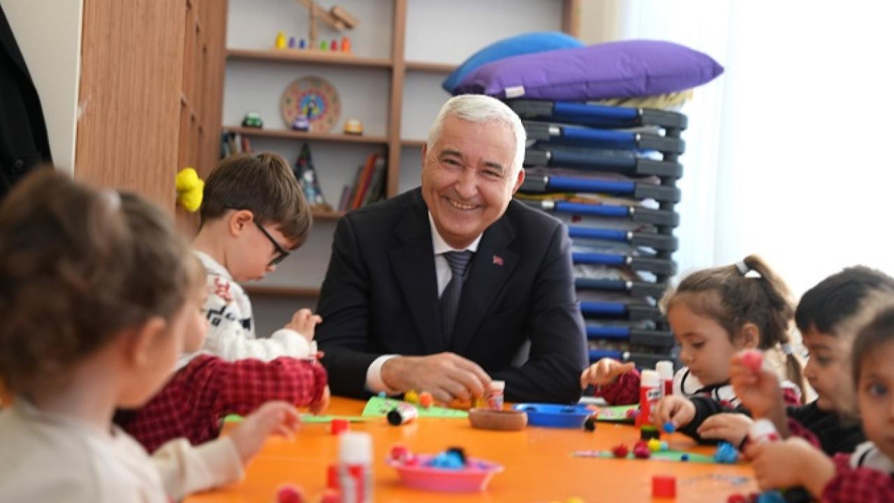 Kemalpaşa’da Kreşlerde Yeni Yıl Coşkusu