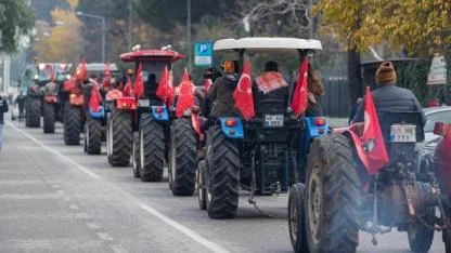 Kooperatifler Günü İzmir’de traktör kortejiyle kutlandı