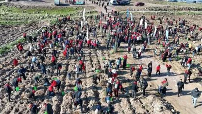 Menemen’de bebekler adına hatıra ormanı