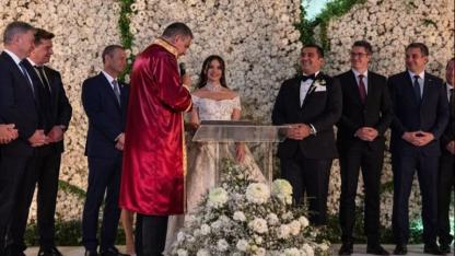 Özgür Özel, Erman Uzun’un nikâh şahidi oldu