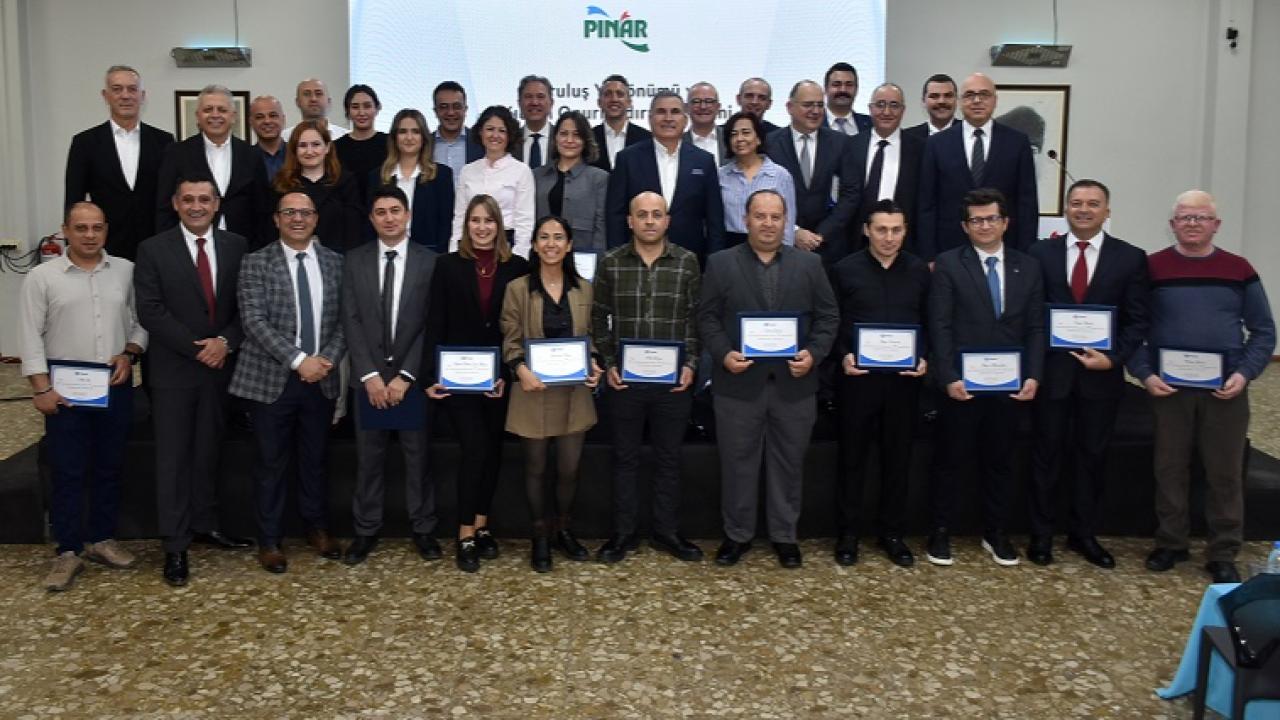 Pınar Et 40. yılını kutladı