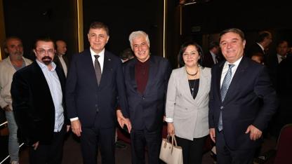 “Sağlıkta Yerel Yönetimlerin Yetkisi Artmalı”