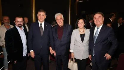 “Sağlıkta Yerel Yönetimlerin Yetkisi Artmalı”