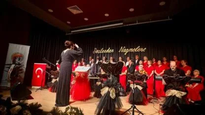 Seferihisar’da şiir ve müzikle duygu dolu gece