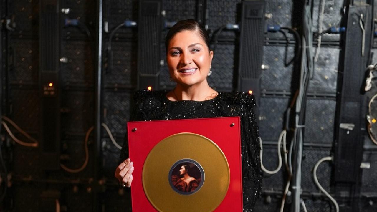 Sibel Can’a Drama Albümünden Altın Plak