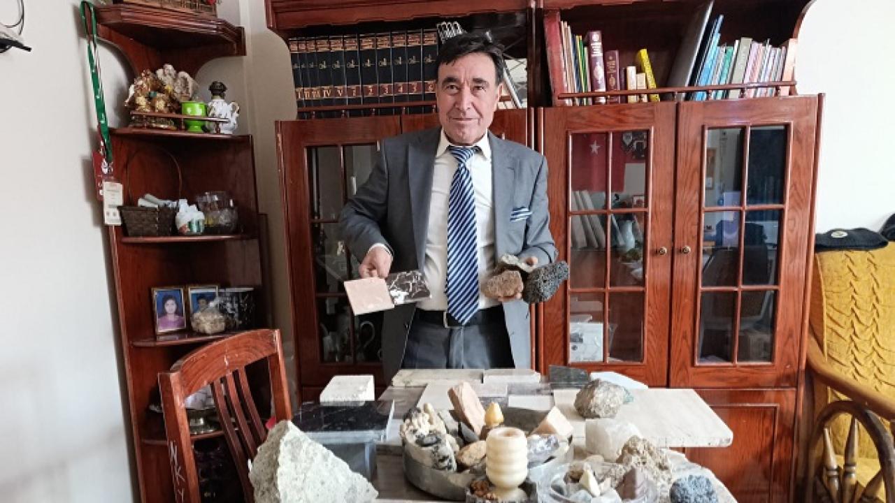 35 yılda oluşan taş tutkusuyla eşsiz koleksiyon