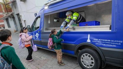 İzmir’de çocuklara sıcak beslenme desteği