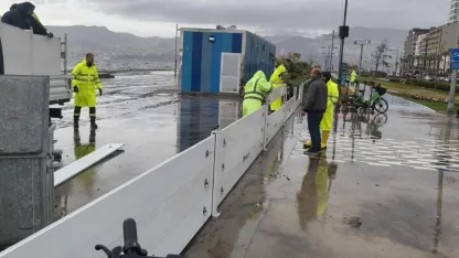 Kordon’da Fırtına Duvarı Sınavı Geçti