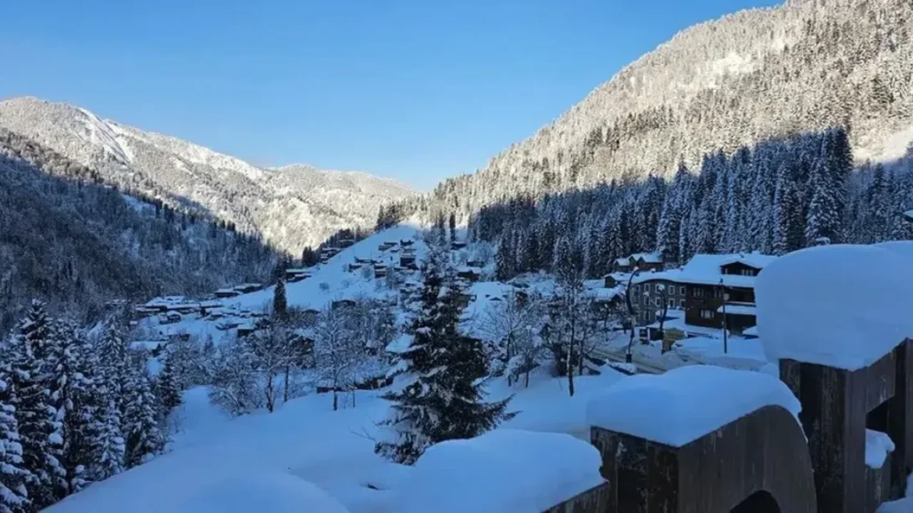 Ayder Kışta da Zirvenin Sahibi Oldu