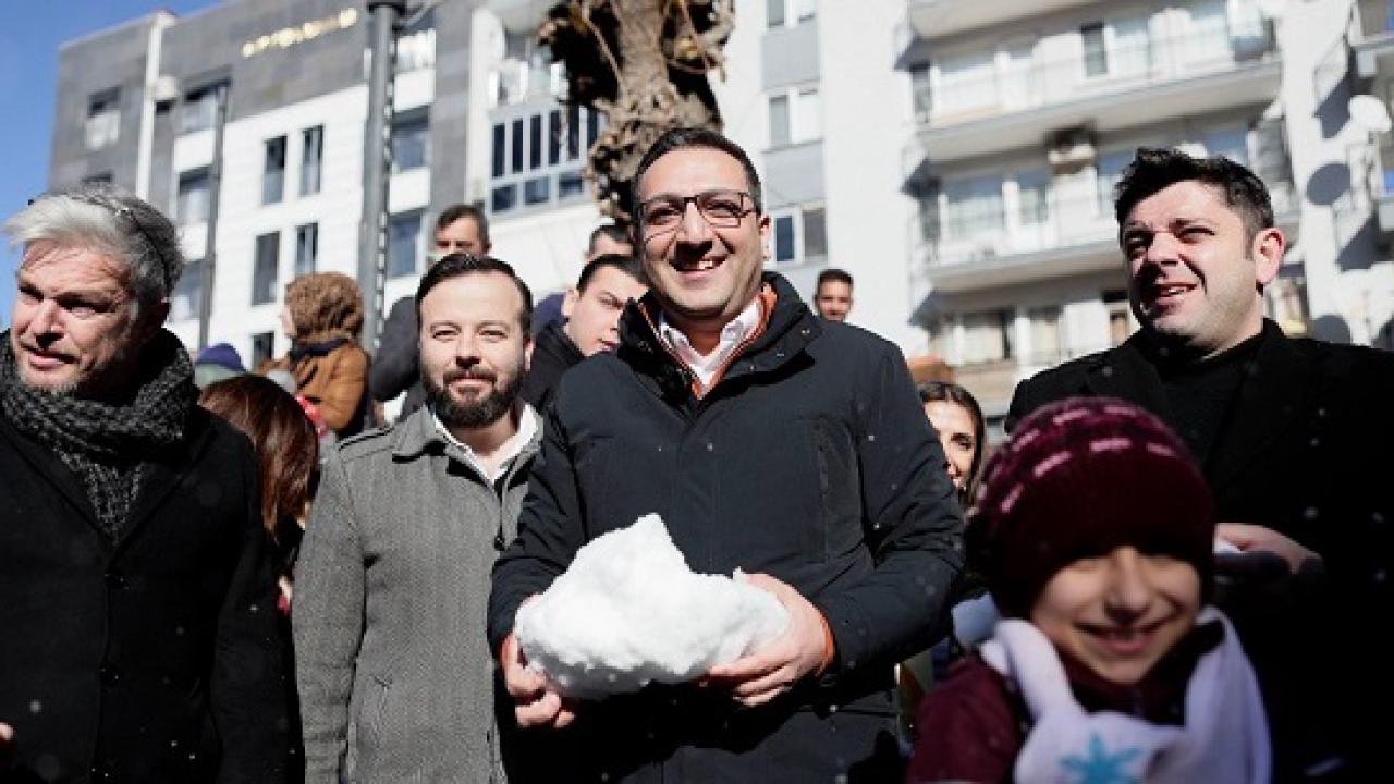 Balçova’da Karla Gelen Neşe