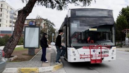 Balçova’dan Sınav Yolundaki Gençlere Destek