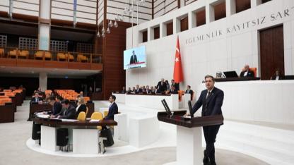 Deniz Yücel’den KYK zammına sert tepki