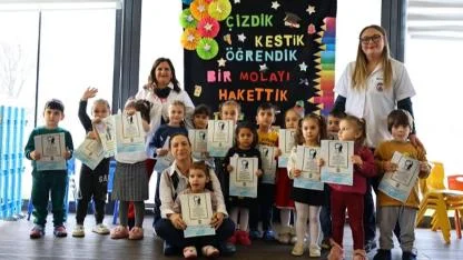 Efes Selçuk’tan Atatürk’e Yakışır Duruş