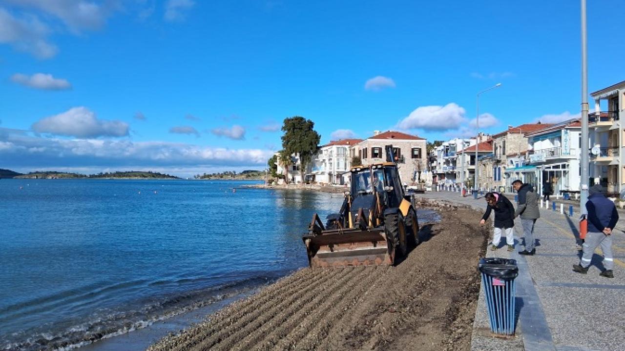 Foça’da Belediyeden İlçe Genelinde Yoğun Mesai