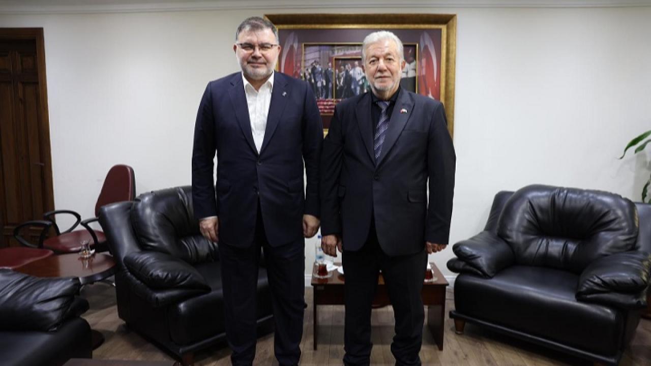 İzmir Esnafına Dayanışma Mesajı