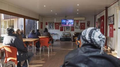 İzmir’de Sosyal Belediyecilik Soğuk Kış Günlerinde Isıtıyor