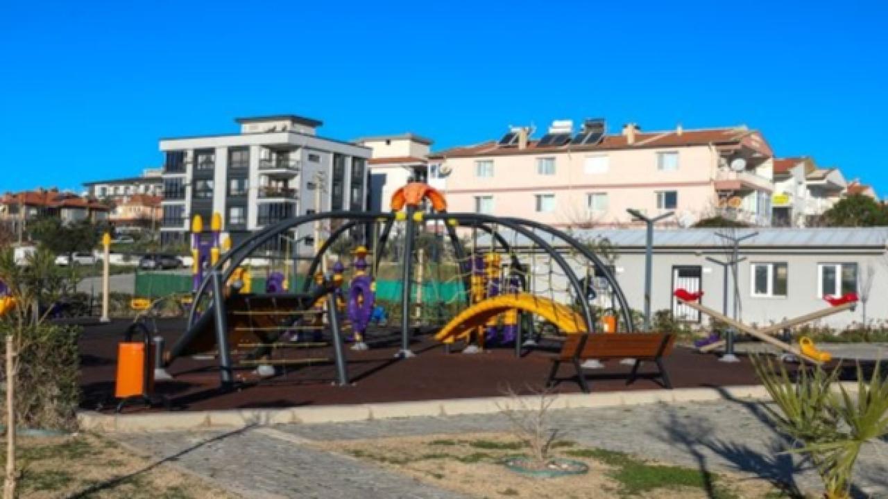 Karakayalar’a çocuklar için Oyuncak Kütüphanesi