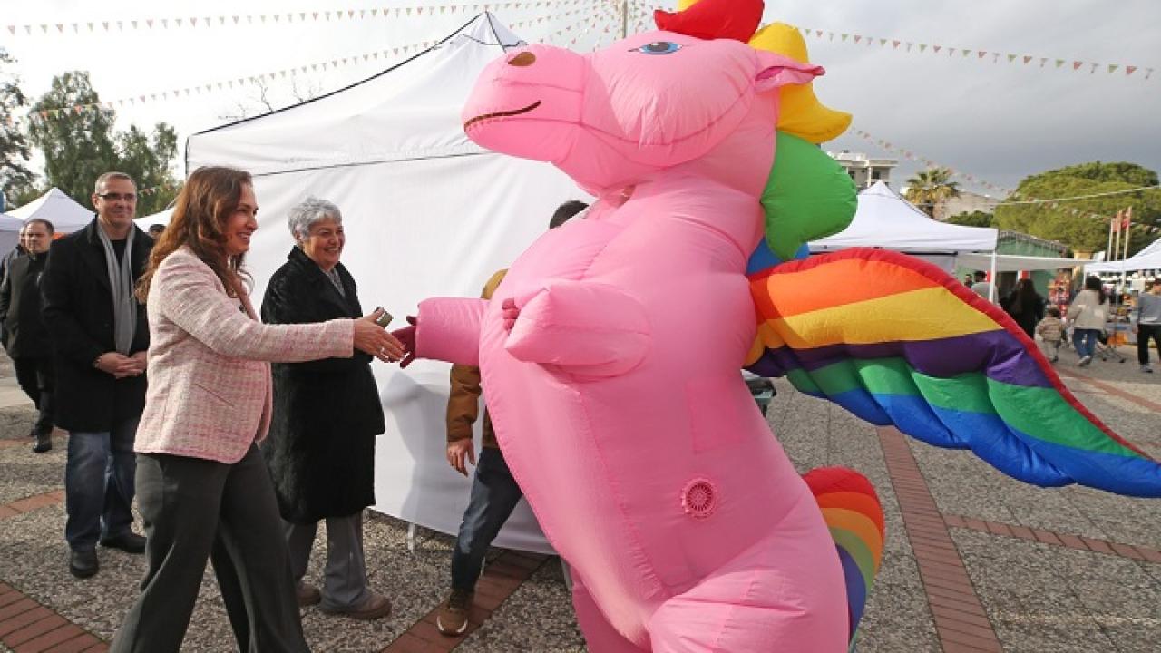 Karşıyaka’da KarneFest Sevinci Meydanlara Taştı