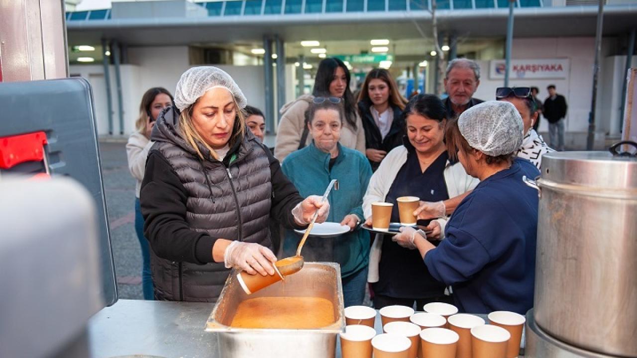 Karşıyaka’da kış sabahlarına sıcak destek