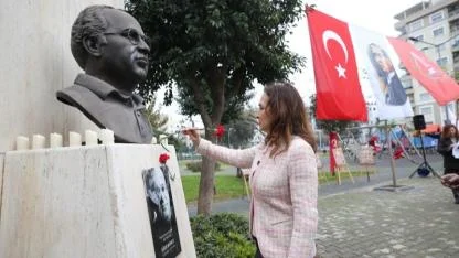 Karşıyaka’da Uğur Mumcu’ya Aydınlık Vefa