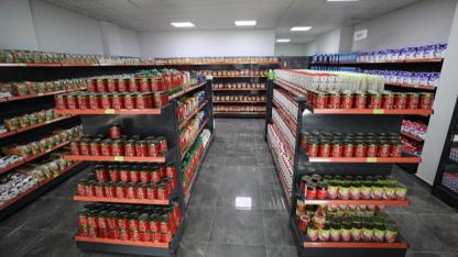 Menderes Sosyal Market’ten 2,8 Milyon TL’lik Destek