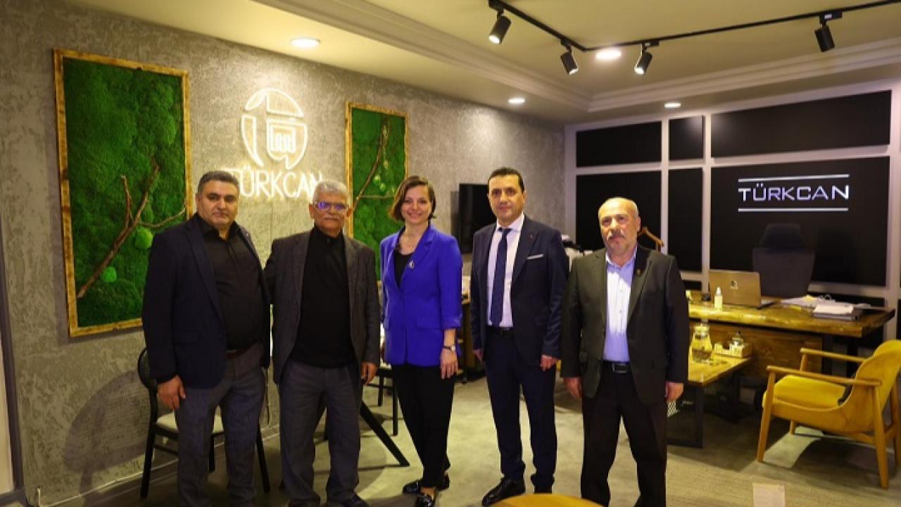 Mobilya Sektöründe Karabağlar İçin Güç Birliği Mesajı