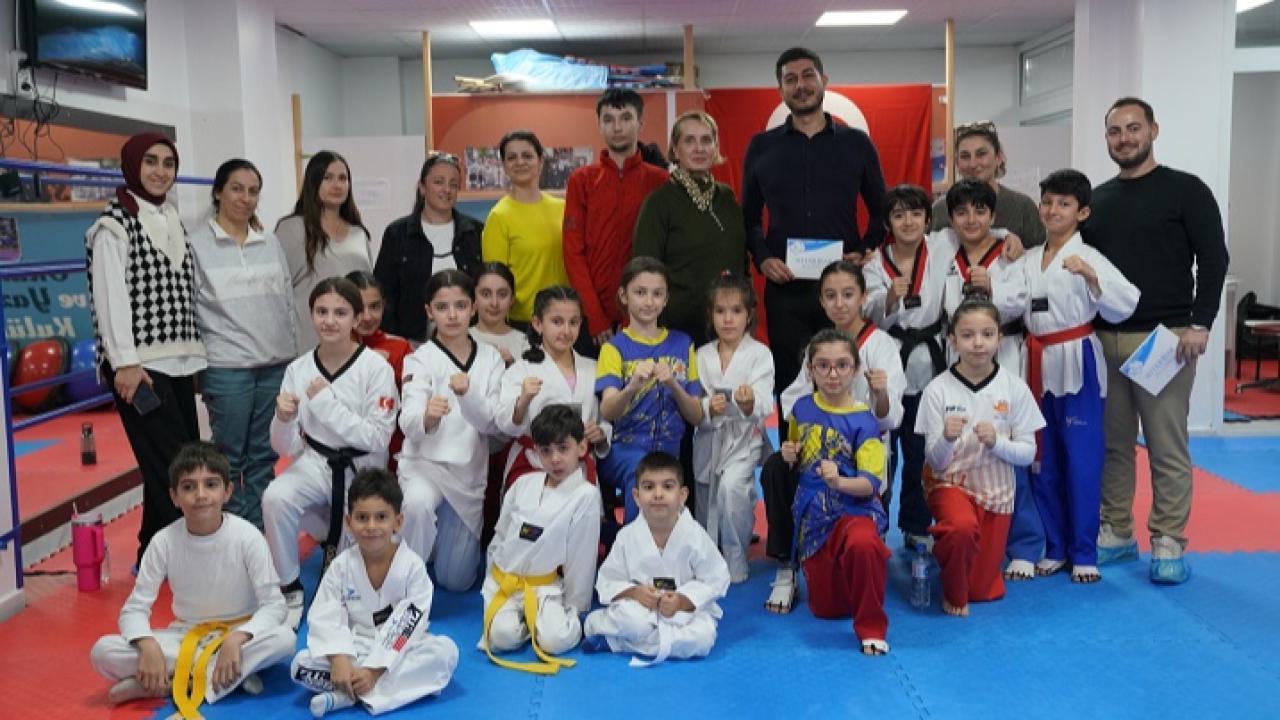 Seferihisarlı taekwondoculara şampiyona öncesi zihinsel destek