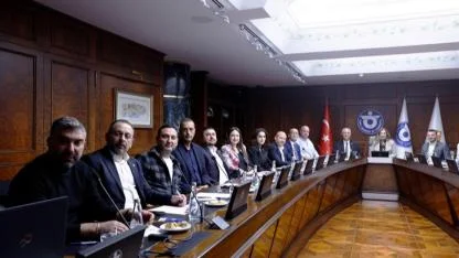 Süs bitkileri sektörü İzmir’de masaya yatırıldı