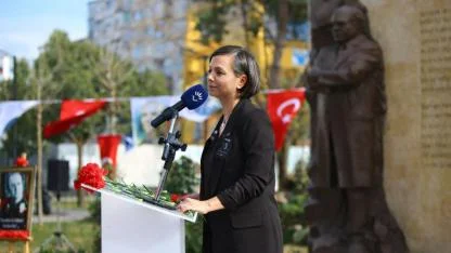 Uğur Mumcu Karabağlar’da Saygıyla Anılıyor