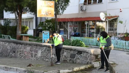 Çiğli’de 26 Mahallede Eş Zamanlı Temizlik Hamlesi