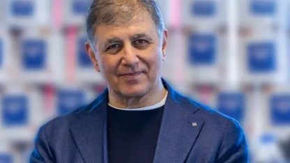 İzmir’de emeklilere Ramazan desteği