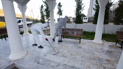 Narlıdere’de camilere Ramazan bakımı