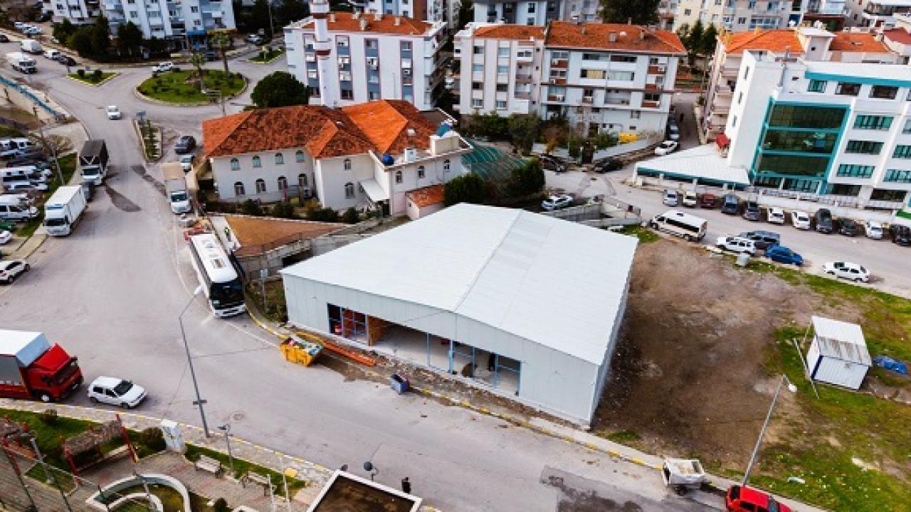 Balçova’da Dayanışma Marketi Açılıyor