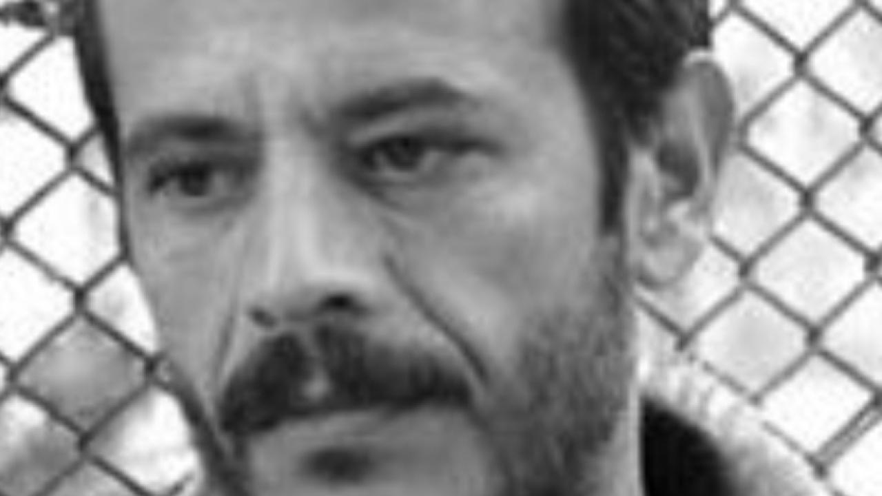 BEN YAĞMUR YÜKLÜ BİR BULUTUM