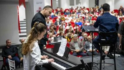 Bornova’da Efsaneler Çocuk Sesleriyle Canlandı