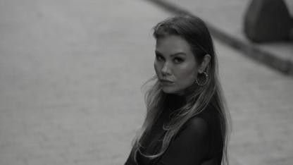 Ceren Akın’dan Yeniden Doğuş Şarkısı