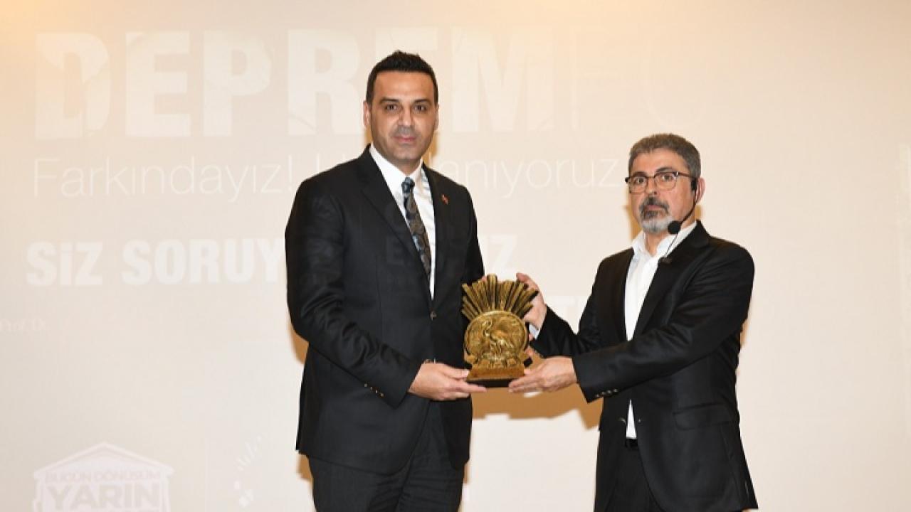 Çiğli’de Deprem Bilinci Bilimsel Verilerle Ele Alındı