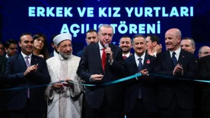 Erdoğan’dan Üniversitelere Yenilenme Çağrısı