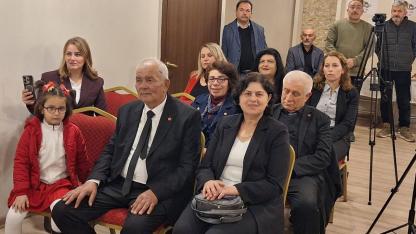 Güçlü Yol Partisi İlk Kurultayını Tamamladı