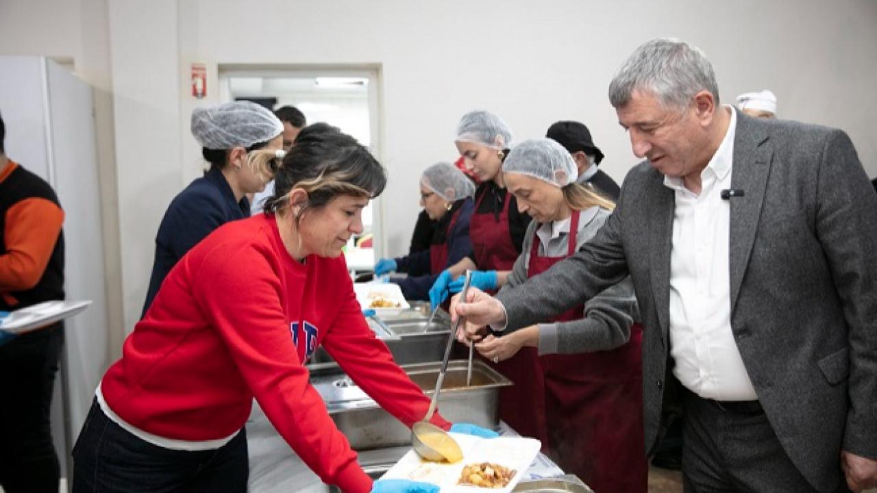 Güzelbahçe’de Ramazan Sofrası Buluşması