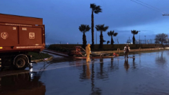 İzmir’de deniz seviyesi alarm verdi