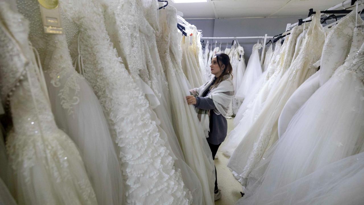 İzmir’de Genç Çiftlere Ücretsiz Evlilik Desteği